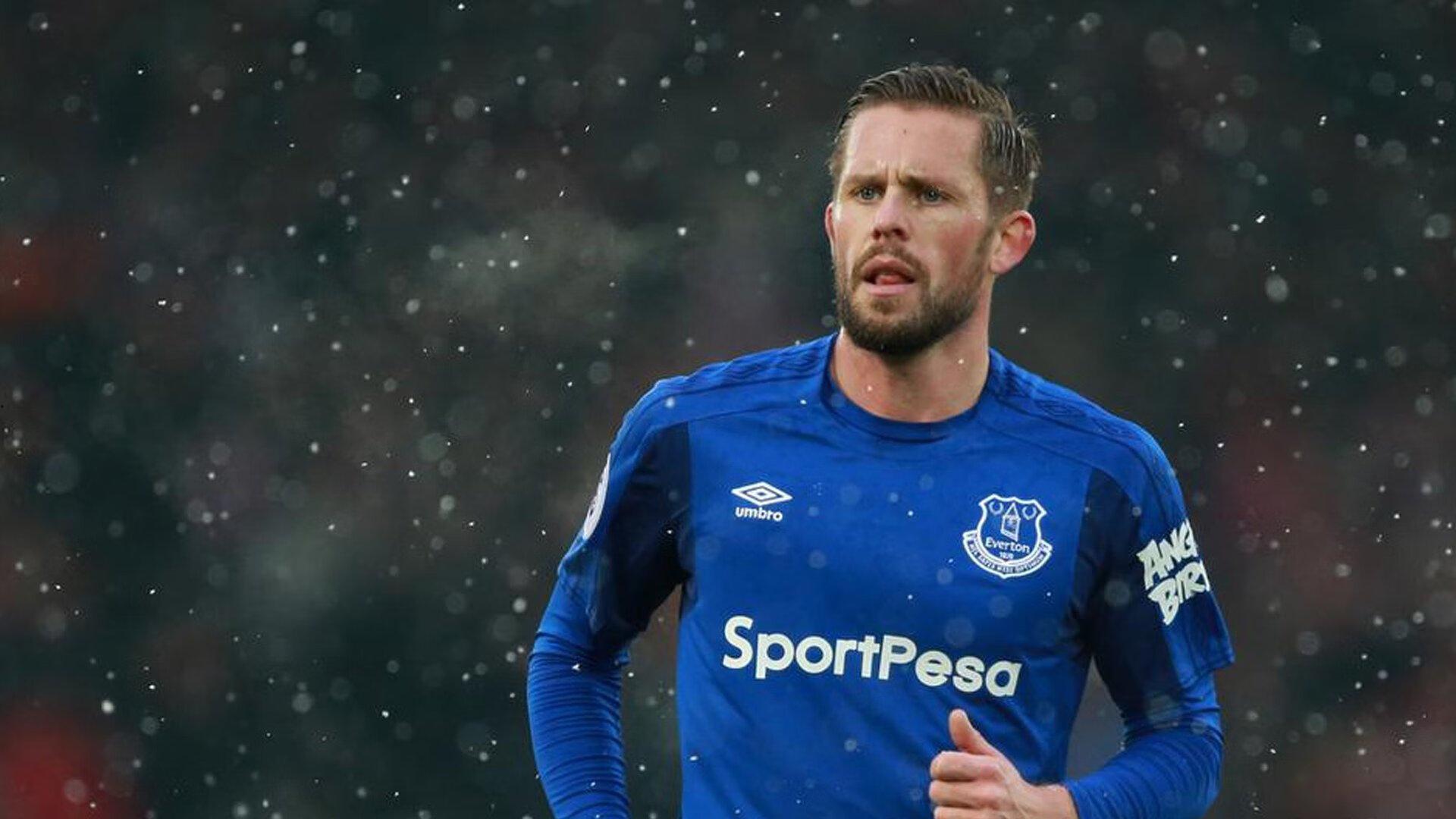 布冯坦言赛季中段集训加重球员压力 强调全队仍将倾力迎战挑战